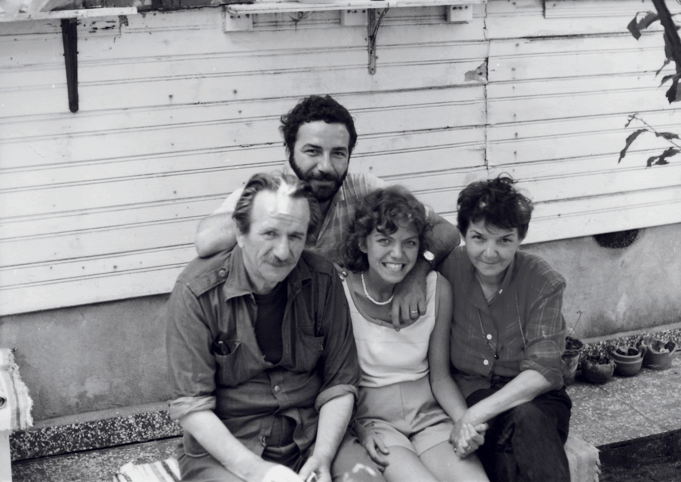 Nuri İyem, Ümit İyem, Evin İyem and Nasip İyem in Şile, 1980s EVİN Art Gallery Istanbul